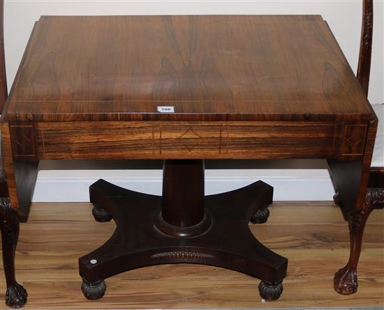 A Regency rosewood sofa table, W.95cms